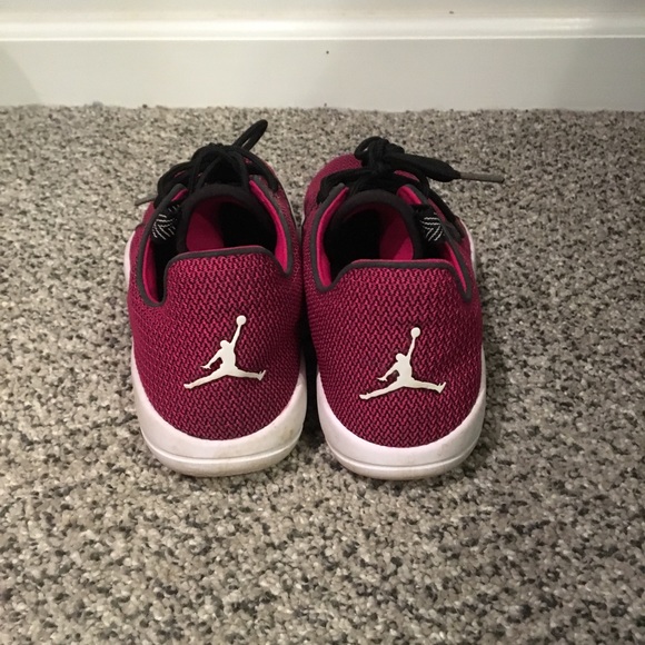 PINK JORDANS - Picture 3 of 5